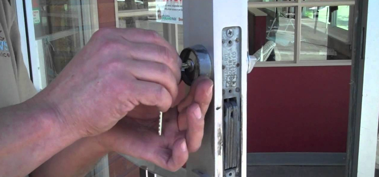 commercial door lock repair Fort Bragg